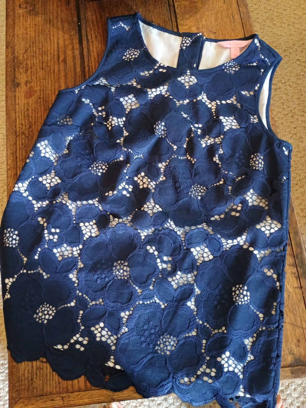 Lilly Pulitzer Navy Blue Floral Lace Sleeveless Top